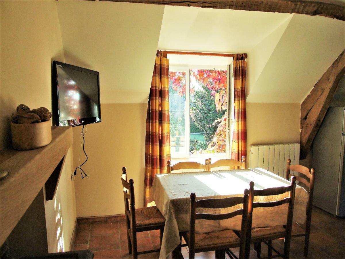 Le Glycine A Manoir Sainte Cecile Apartman Juvigny-Val-d'Andaine Kültér fotó