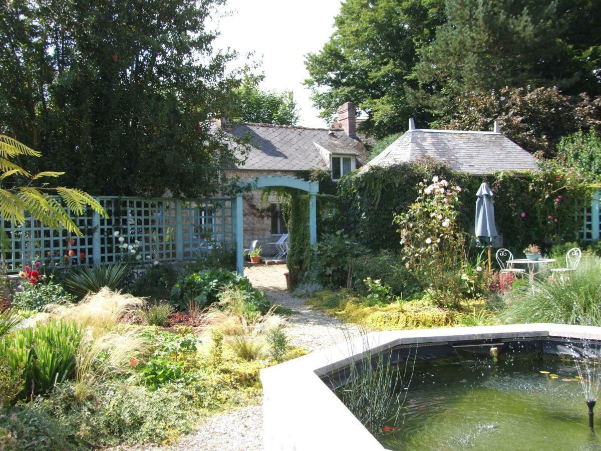 Le Glycine A Manoir Sainte Cecile Apartman Juvigny-Val-d'Andaine Kültér fotó